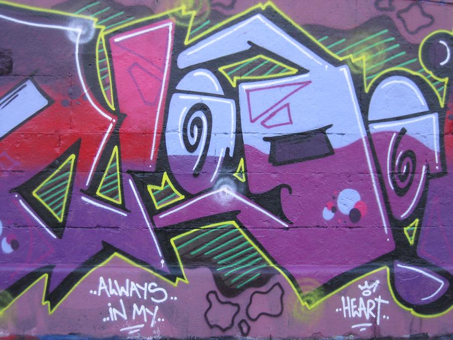 Graffito 'Always In My Heart' - Franz Josefs-Kai - Donaukanalradweg, 1010 Wien