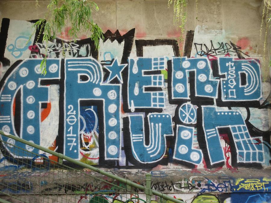 Graffito 'Freundin' - Franz Josefs-Kai - Donaukanalradweg, 1010 Wien
