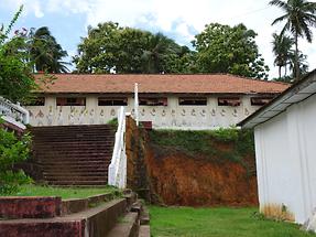 Dikwella - Wewrukannala Buduraja Maha Viharaya Temple (3)