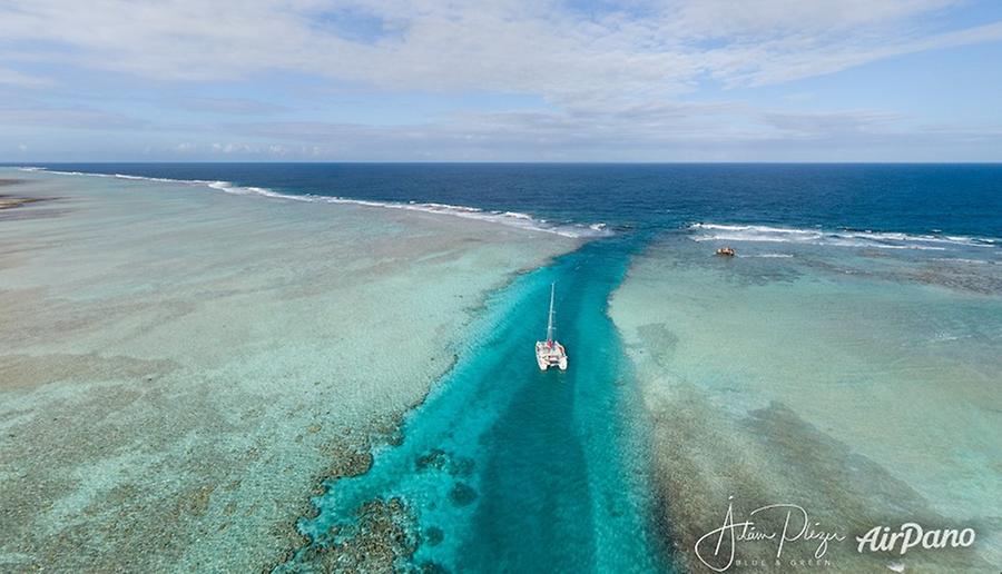 Blind Channel. Caroline Atoll. Kiribati, © AirPano 