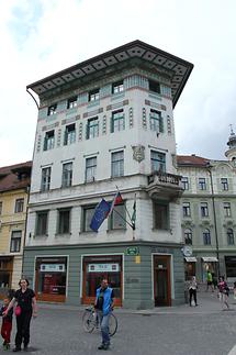 Prešeren Square - Art Nouveau Buildings (2)