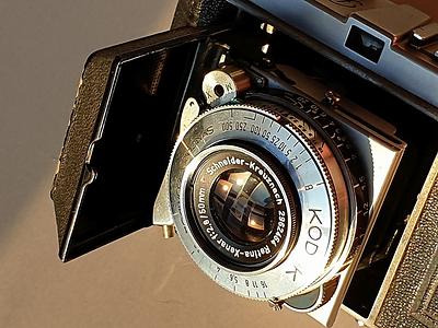 Kodak Retina: MX markiert den Anchluß für den Drahtauslöser.