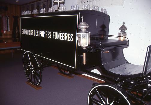Transportwagen für Leichen