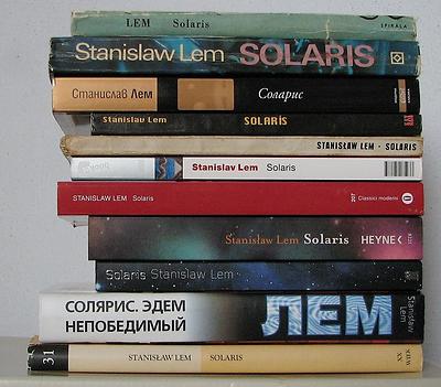 'Solaris'-Ausgaben in verschiedensten Sprachen...