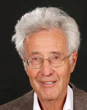 Gero Vogl ist Materialwissenschaftler. Er war von 1999 bis 2001 Direktor am heutigen Berliner Helmholtz-Zentrum für Materialien und Energie sowie von 1985 bis 2009 Ordinarius für Physik an der Universität Wien.