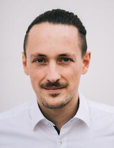 Mattias Muckenhuber ist Ökonom bei der sozialliberalen Denkfabrik Momentum Institut