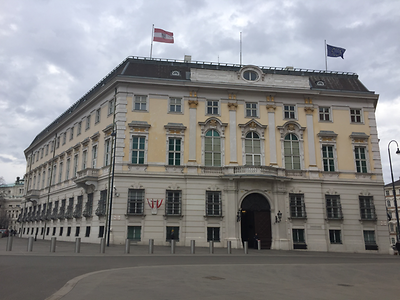 Bundeskanzleramt mit Poller