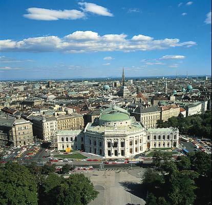 Burgtheater: Blick vom Rathausturm