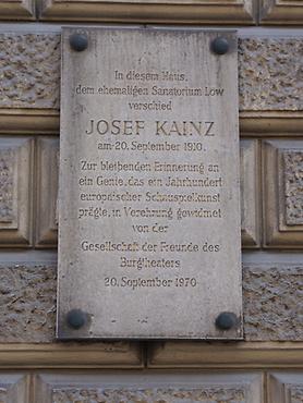 Gedenktafel am ehemaligen Sanatorium Löw in Wien 9, Mariannengasse 20