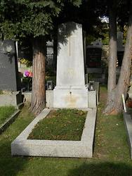 Grab von Lanz von Liebenfels auf dem Penzinger Friedhof Gr. 2/17/18