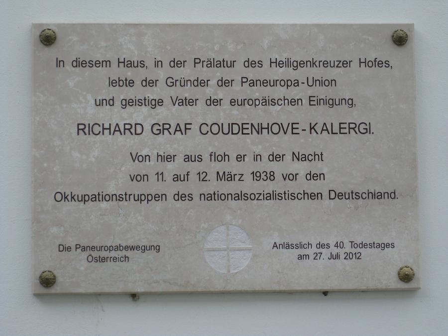 Richard Graf Coudenhove-Kalergi Gedenktafel