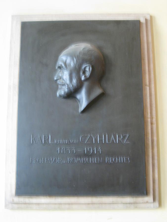 Carl Ritter von Czyhlarz Gedenktafel