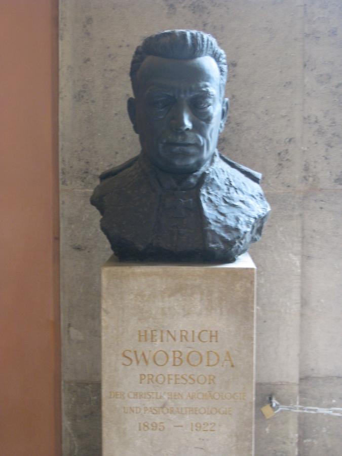Heinrich Swoboda Gedenkbüste