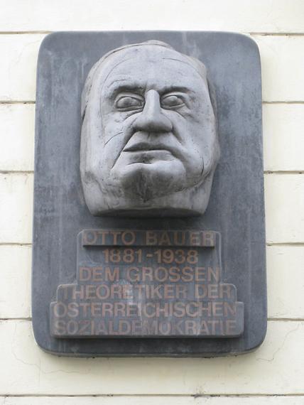 Otto Bauer Gedenktafel