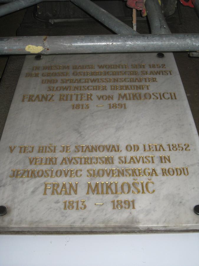 Fran Miklosic Gedenktafel