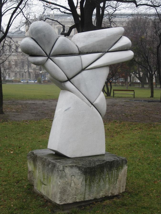 Parkskulptur von Rudolf Moratti 1988