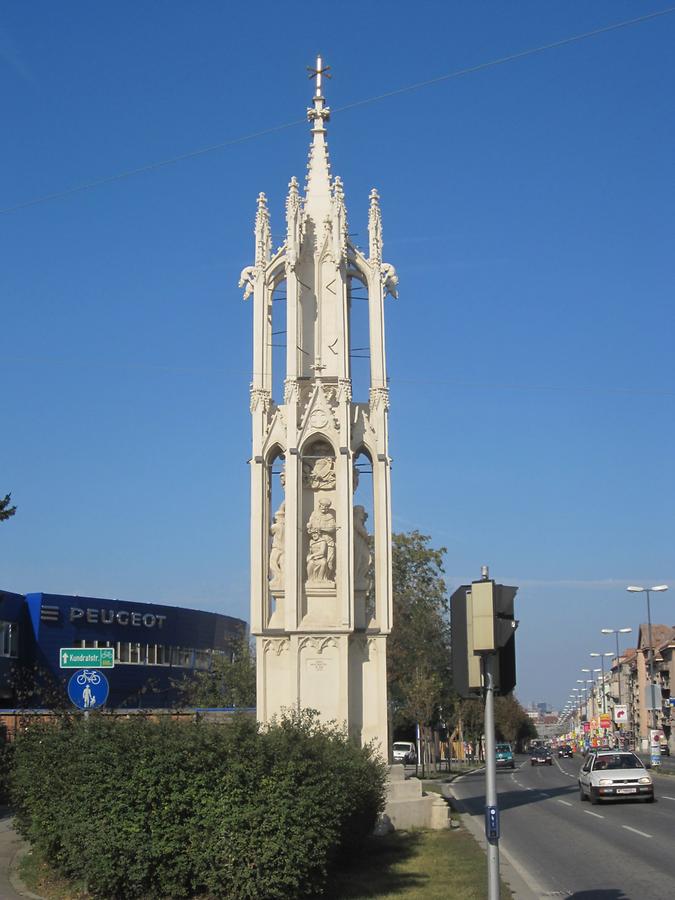 Spinnerin am Kreuz