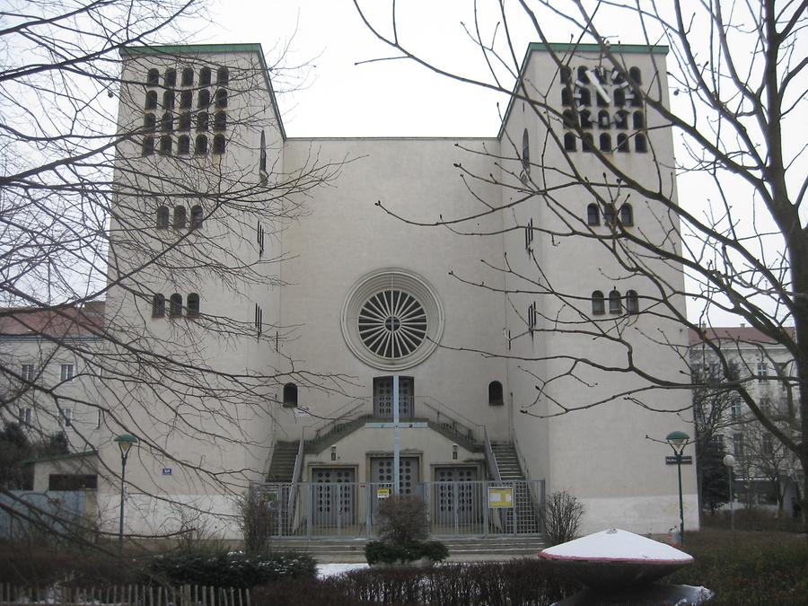 Palottiner Pfarrkirche 'Königin des Friedens'