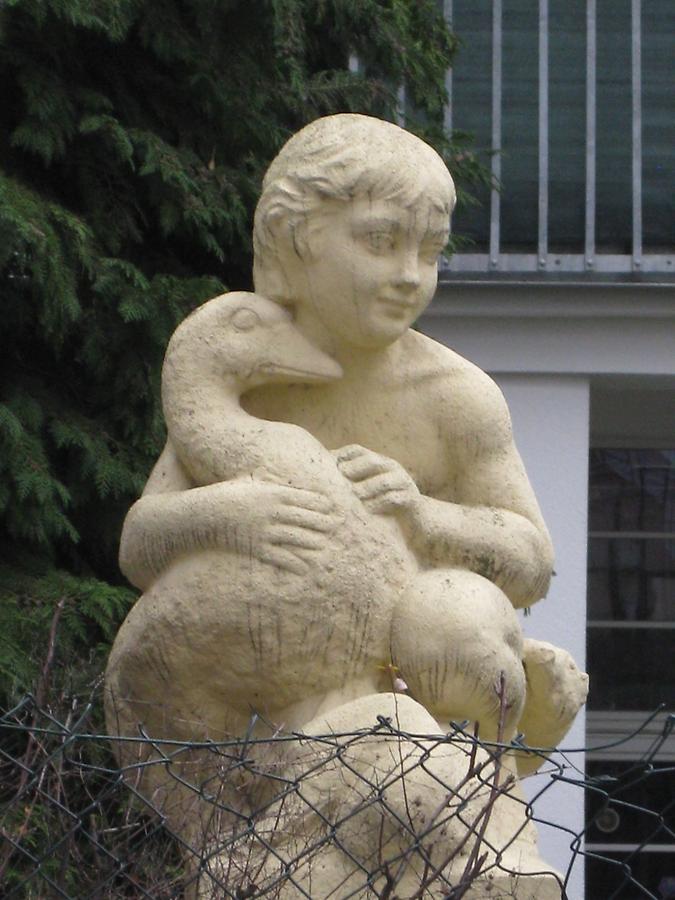 Putto mit Gans