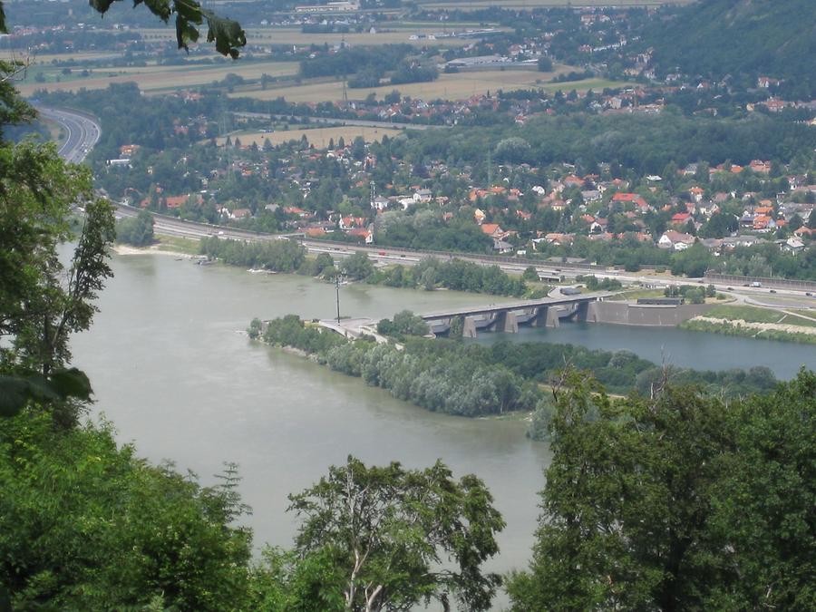 Blick auf Einlaufbauwerk Neue Donau