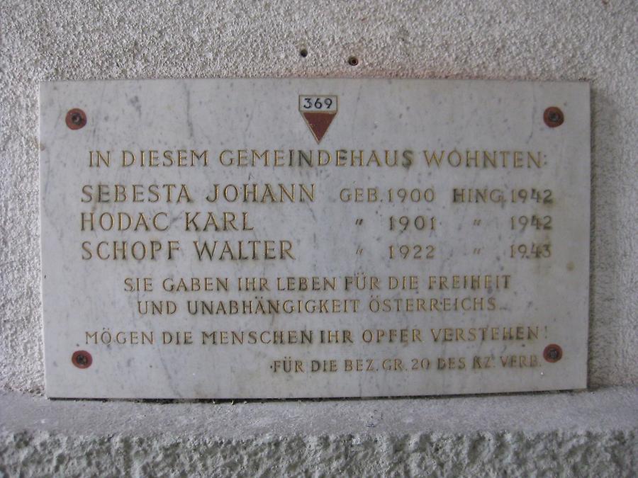 Johann Sebesta-, Karl Hodac- und Walter Schopf Gedenktafel