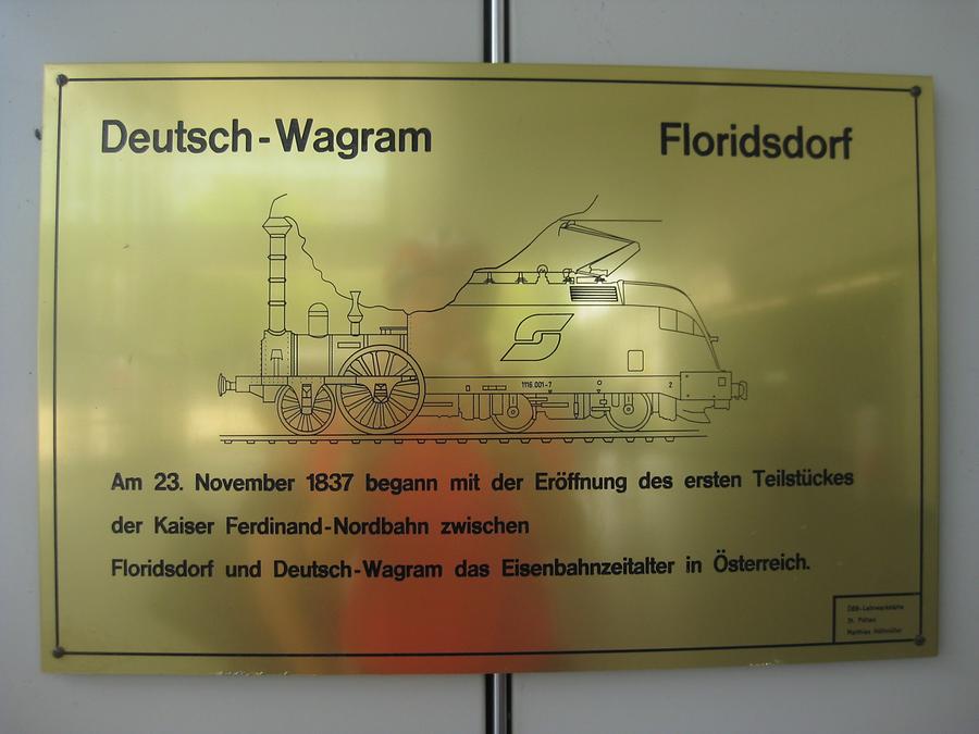 Gedenktafel an die Eröffnung des ersten Teilstückes der Kaiser Ferdinand-Nordbahn 1837
