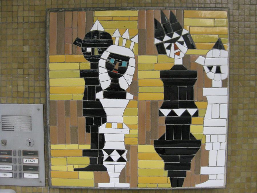 Mosaik 'Schachfiguren' von Hilde Leiter 1964