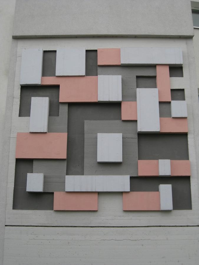 Betonrelief 'Abstraktes Motiv' von Georg Rauch 1964