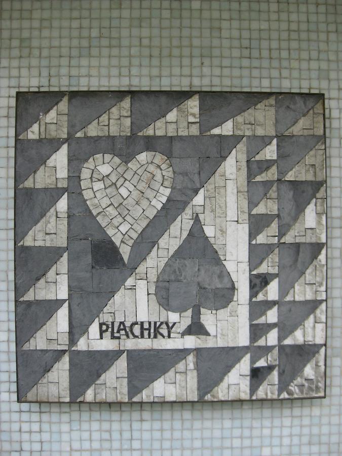 Hauszeichenmosaik von Maria Plachky 'Herz-Pik'