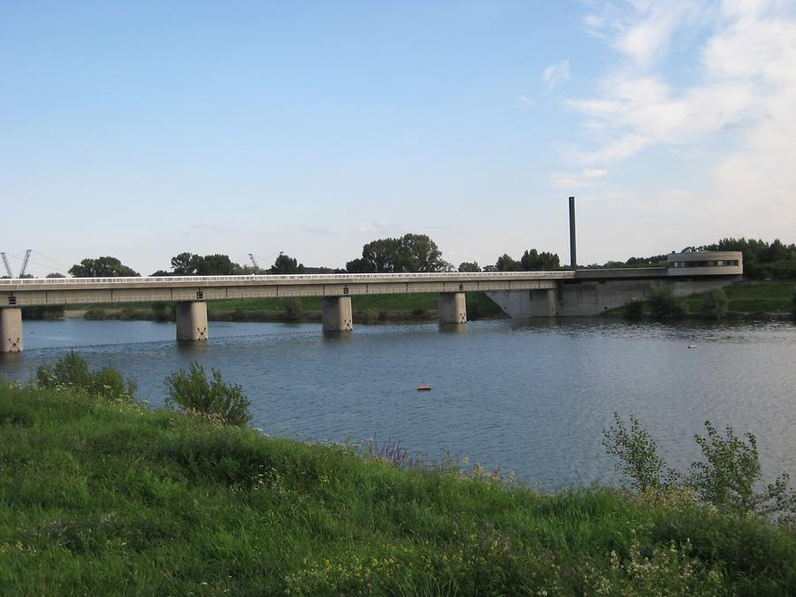 Gerhard Weber Wehrbrücke