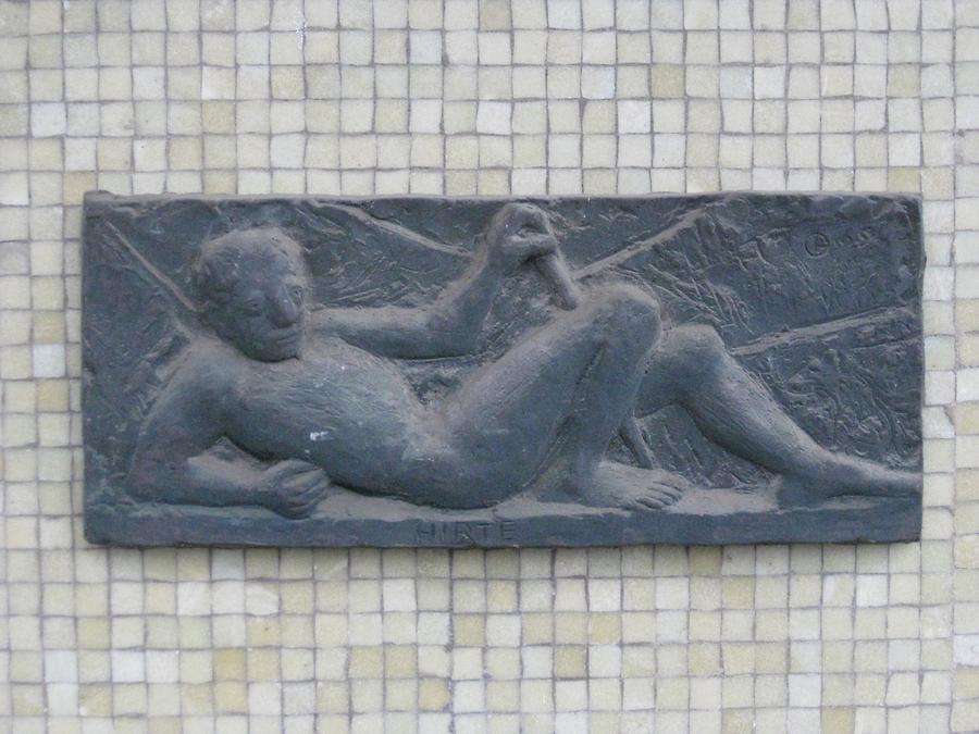 Bronzerelief 'Hirte' von Oskar Bottoli 1966