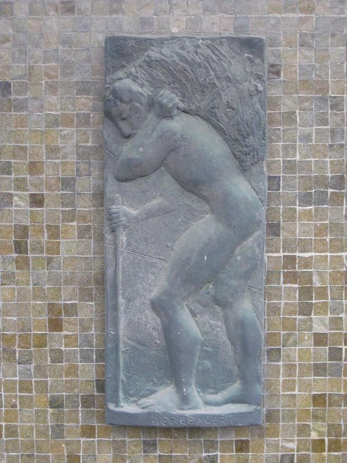 Bronzerelief 'Bergbauer' von Oskar Bottoli 1966