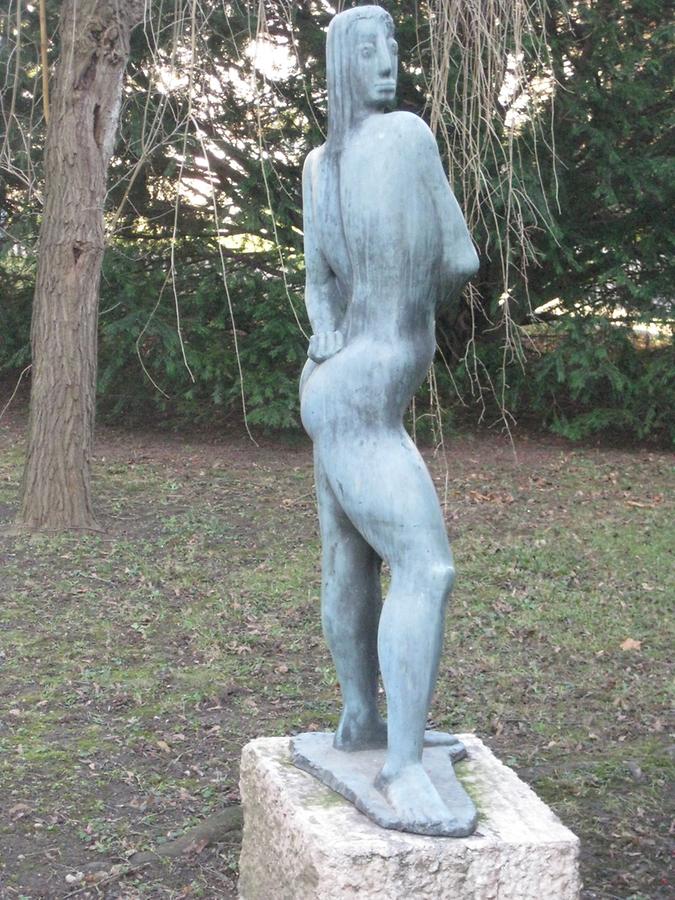 Bronzeplastik 'Weibliche Figur' von Oskar Bottoli 1974