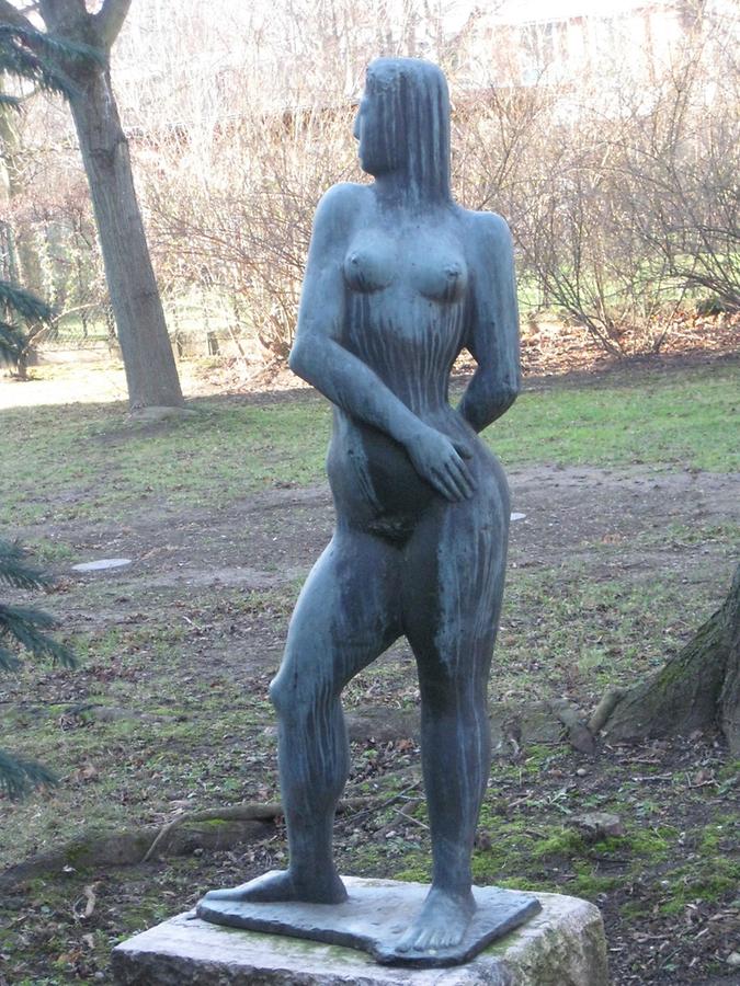 Bronzeplastik 'Weibliche Figur' von Oskar Bottoli 1974