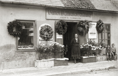 Kränze für Allerheiligen, © IMAGNO/Austrian Archives