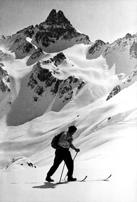 Hannes Schneider am Arlberg, © ÖNB