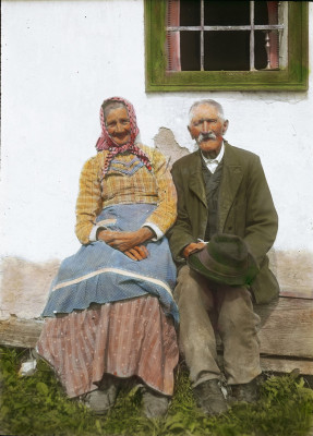 Altes Bauernpaar aus dem Triestingtal, © IMAGNO/Öst. Volkshochschularchiv