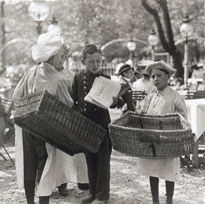 Brotverkäufer, © IMAGNO/Öst. Volkshochschularchiv