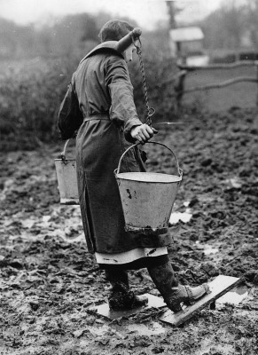 Bäuerin bei der Arbeit, © IMAGNO/Austrian Archives (S)