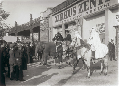 Zirkus Zentz, © IMAGNO/Öst. Volkshochschularchiv