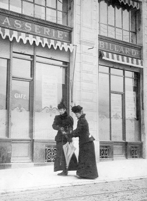 Kaiserin Elisabeth von Österreich mit Irma Sztáray, © IMAGNO/ÖNB