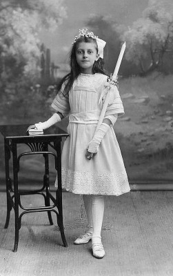 Erstkommunion eines Mädchens, © IMAGNO/Austrian Archives