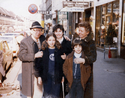 Viktor Frankl mit seiner Familie, © IMAGNO/Viktor Frankl Archiv