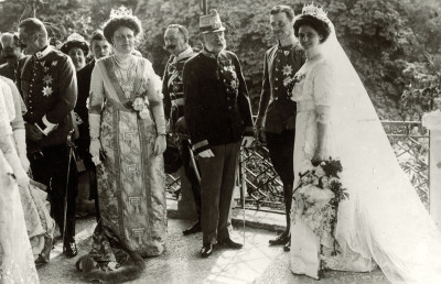 Kaiser Franz Joseph I. bei Hochzeit Kaiser Karls I., © IMAGNO/Austrian Archives