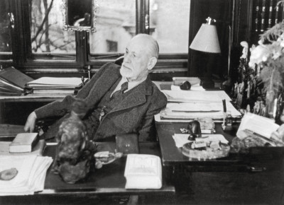 Sigmund Freud in seinem Arbeitszimmer, © IMAGNO/Sigm.Freud Priv.Stiftung