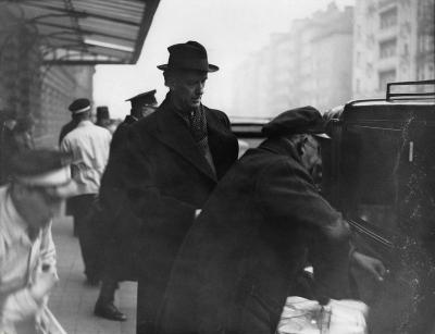 Wilhelm Furtwängler bei der Ankunft in Wien, © IMAGNO/Austrian Archives (S)
