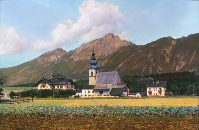 Kirche und Hotel in Großgmain, © IMAGNO/Öst. Volkshochschularchiv