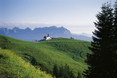 Kapelle von Clemens Holzmeister am Hahnenkamm, © IMAGNO/Gerhard Trumler