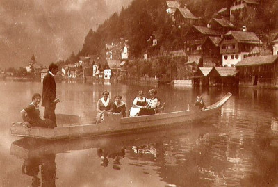 Bootsfahrt am Hallstädtersee, © IMAGNO/Austrian Archives