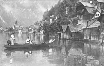 Bootfahren in Hallstatt, © IMAGNO/Austrian Archives